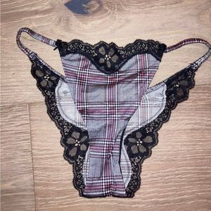 brand new victoria secret underwear medium